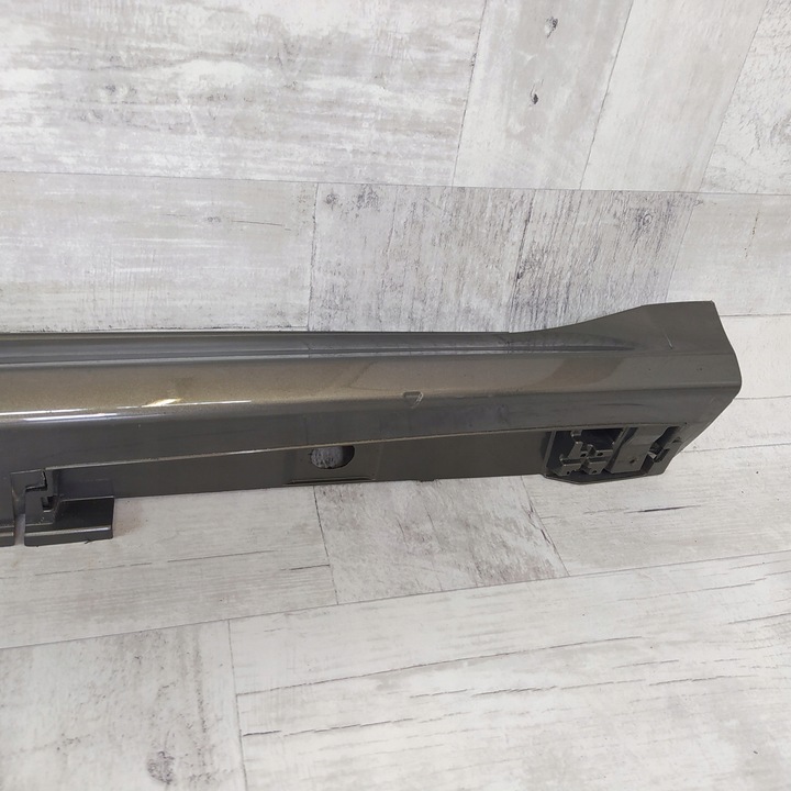 фото №7, Toyota yaris iv 20- планка порогова накладка права 75850-k0080