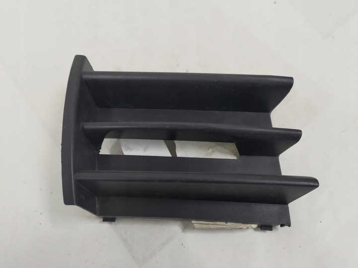 фото №1, Skoda octavia ii решётка решётка заглушка правая новая