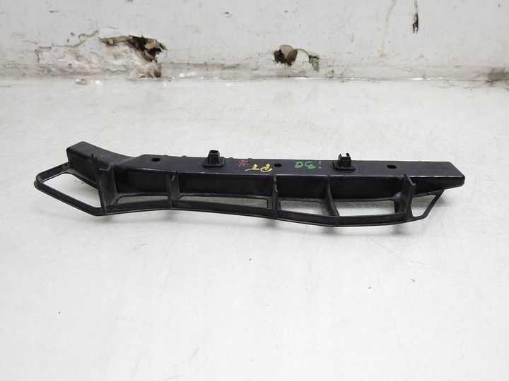 фото №7, Ковзун бампера правий зад hyundai i30 i 86614-2l000