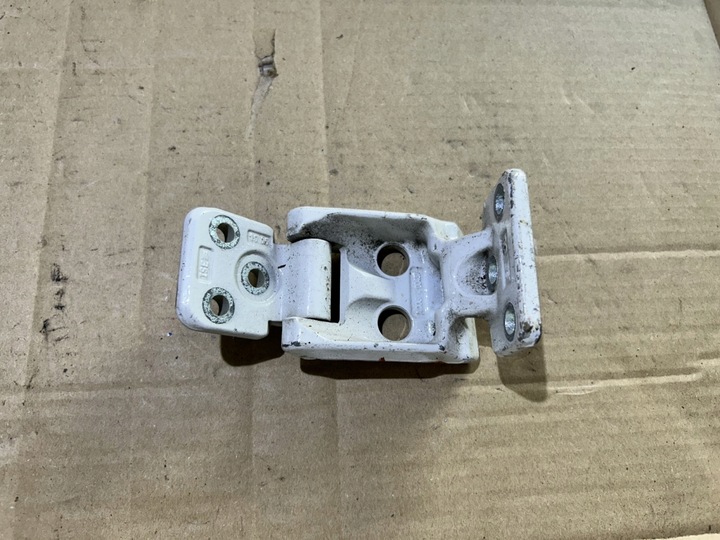 фото №1, Петля двері верхній лівий зад mercedes sprinter 906 a9067400437