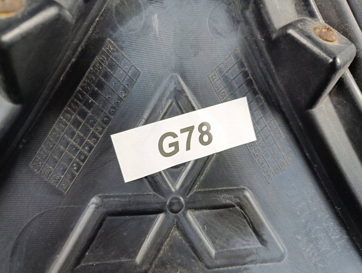 фото №8, Mitsubishi outlander ii 06-10 7450a037zz решётка решётка