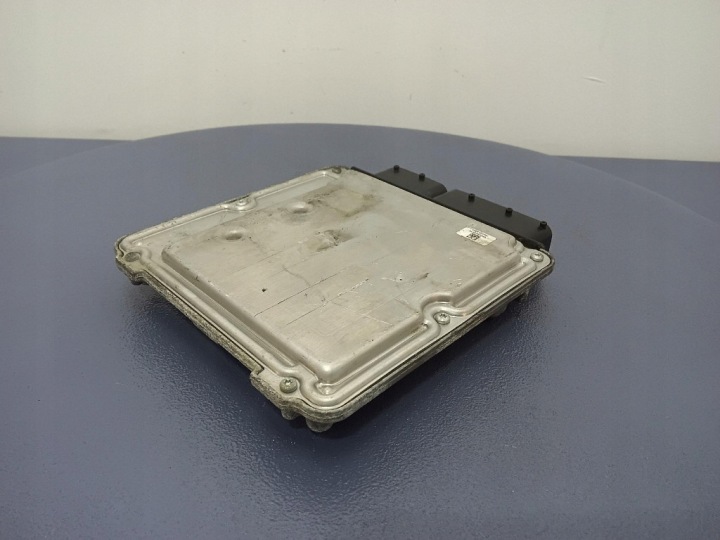 фото №5, Vw golf v 1.4 tsi блок керування двигуном (ecu) 03c906032e 0261201355