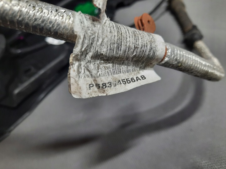 фото №11, Jeep grand cherokee wk2 19-22 тунель середній підлокітник usa