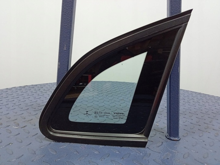 фото №1, Volvo v40 ii 12- скло кузовна зад права 13 r