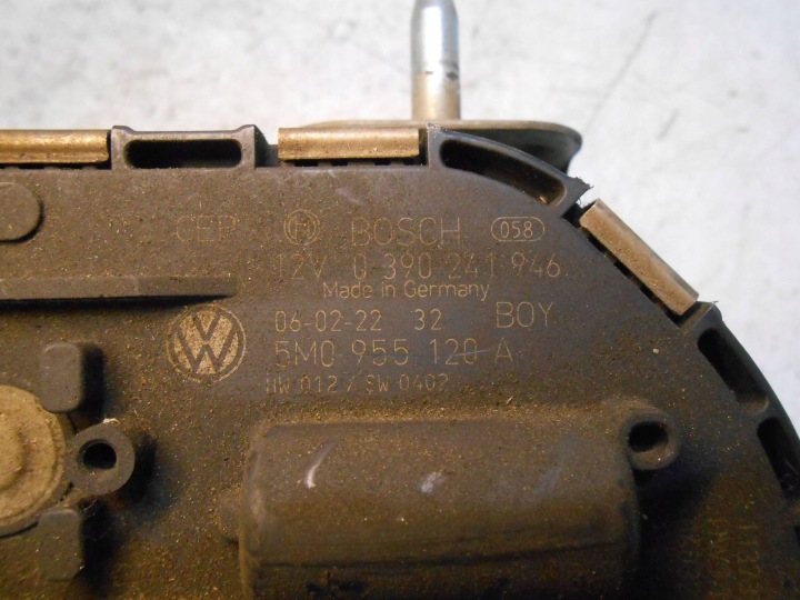фото №11, Volkswagen golf v plus моторчик дворники правое перед 5m0955024d 5m09551