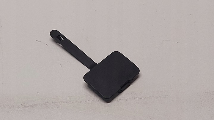 фото №1, Peugeot 406 заглушка фаркоп бампера перед