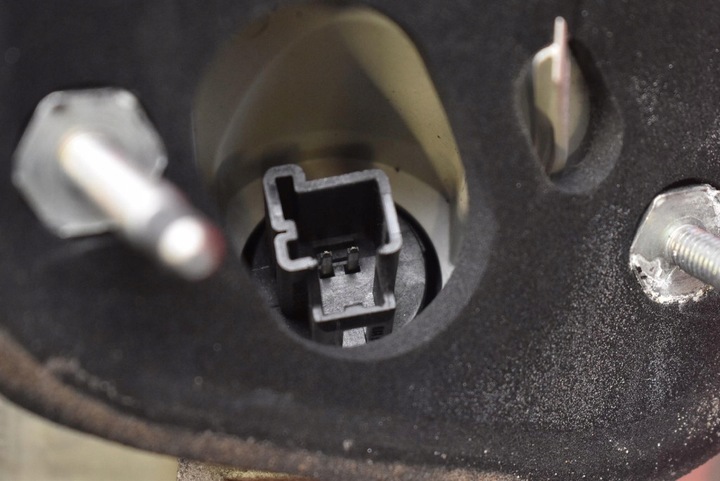 фото №9, Лампа левая зад задняя 167097 ford kuga mk1 08-13