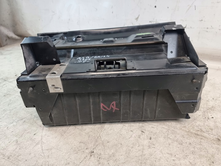 фото №10, Бардачок пассажира оригинальный номер 4d1857095ll audi a8 d2