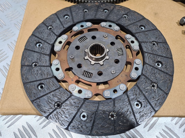 фото №3, Сцепление двухмассовый маховик колесо двухмассовый opel astra k 1.4 turbo