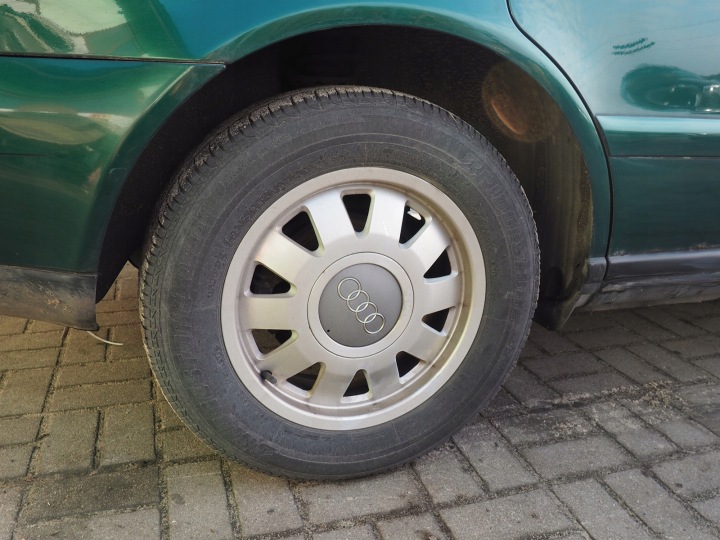 фото №12, Audi alu диски алюмінієві 15" комплект 6jx15 h2 et45 5x112 4b0601025j ідеал