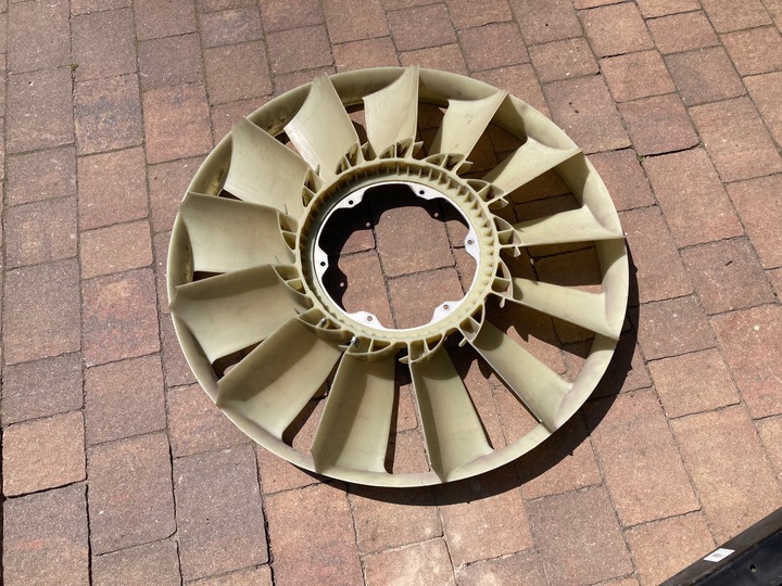 фото №9, Радіаторів комплект intercoler mercedes actros mp4 21r a9615000800 a961500002