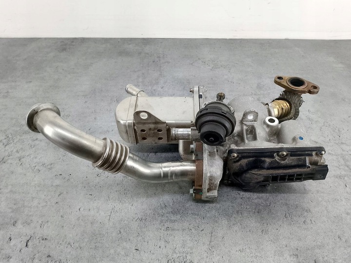 фото №1, Радиаторов выхлопных газов renault scenic iii 996936m x52002 8200804050 1.9 dci