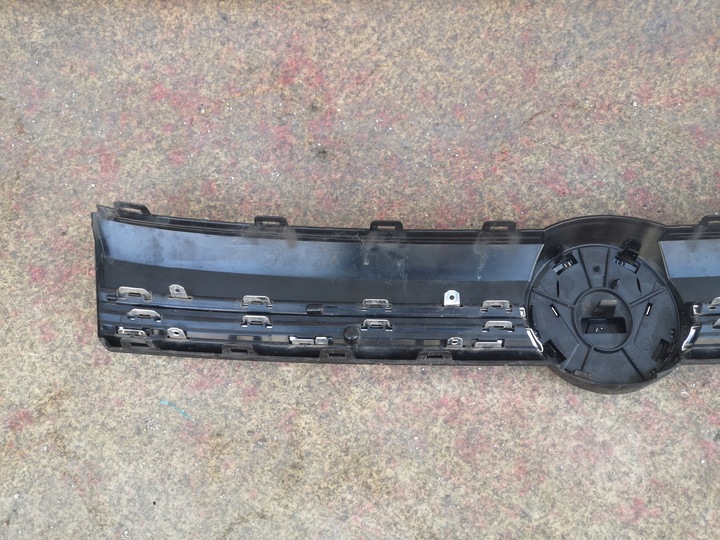 фото №6, Vw caddy 5 v 2k 2k7 20- 2020- решітка радіатора решітка чорний блиск хром емблема