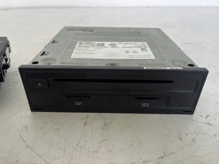 фото №7, Vw golf vii радио дисплей антенна считыватель карт чейнджер навигация навигация