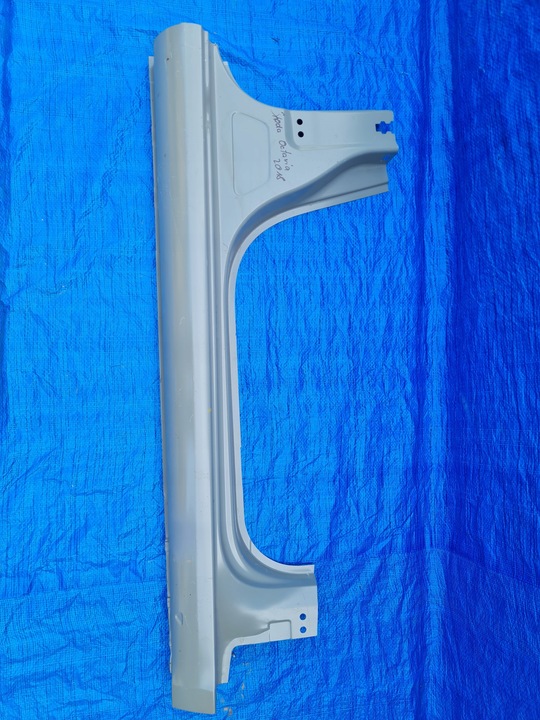 фото №1, Skoda octavia iii 5e порог правые перед новый