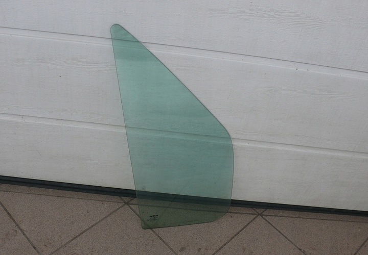 фото №1, Стекло стекло дверь правые перед iveco daily iv 4 2006r