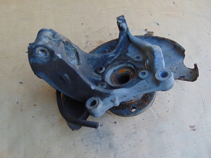 фото №8, Поворотна опора ступиця права перед vw passat cc 2.0 tdi 3c0407258f