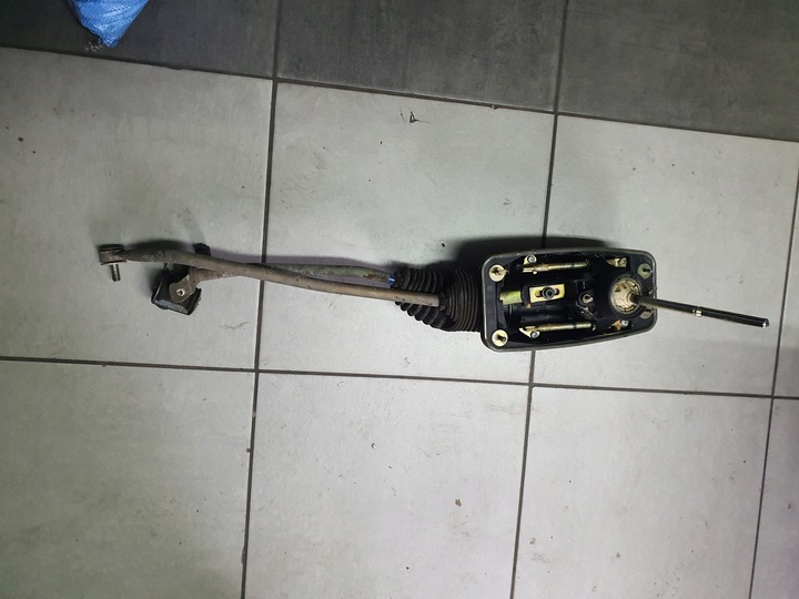 фото №1, A4 b6 b7 вибірник зміни 5 коробки передач 1,8 t 1,9 tdi 2,0 2,4 3,0 b