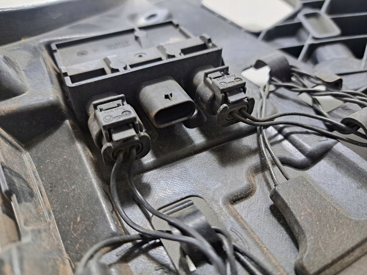 фото №8, Bmw 5 g30 g31 2017 середній кронштейн заднього бампера m