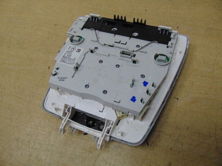 фото №11, Лампа освещение интерьера кабины mercedes w212