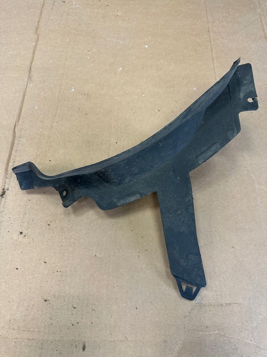 фото №1, Планка бризковик лівий зад audi a1 ii 82a 2019-