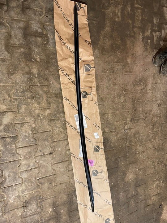 фото №1, Audi rs5 sportback планка пороговая левая 8w8854867b