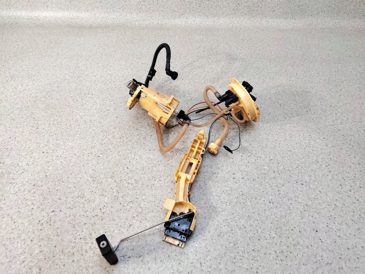 фото №3, Помпа пального датчик рівня вебасто audi a8 d4 4h 4.2 tdi 4h0201317k