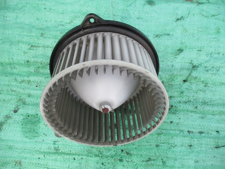 фото №1, Mazda 6 вентилятор воздуходувка воздуховод gj6ba02