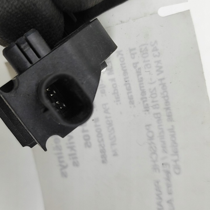 фото №5, Porsche panamera 971 2018 перед сторона правая датчик удара подушка безопасности