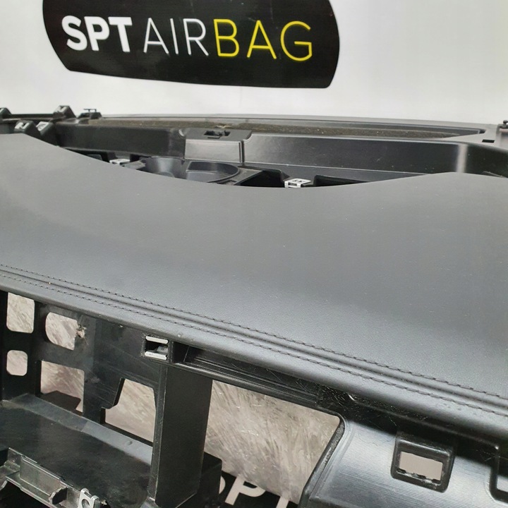 фото №6, Audi a8 d4 панель консоль подушки ремни подушка безопасности head up кожа pulpit