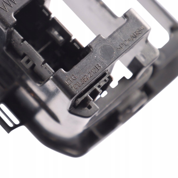 фото №11, Volkswagen crafter mk2 рамка панель воздуховод обогрева 7c0857212b