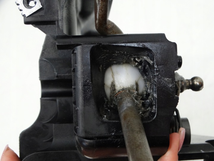 фото №15, Домкрат изменения коробка передач citroen berlingo iii partner iii 3527353 96833439b