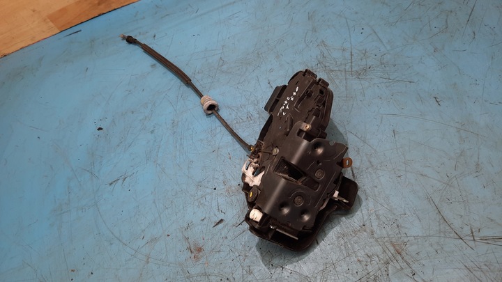 фото №1, Замок двері лівий зад volvo s40 ii 04-12r 30663977