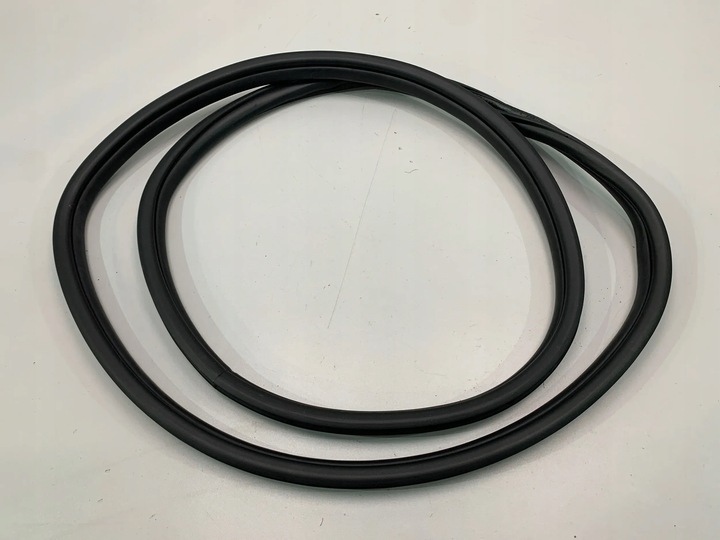 фото №1, Bmw 3 f30 прокладка двері зад задня ідеальна 7258311