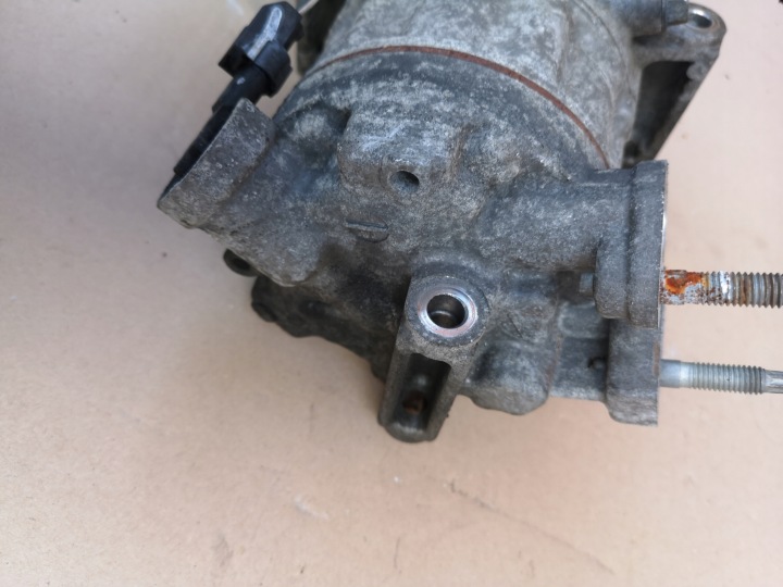 фото №5, Ford focus mk4 18- компресор кондиціонера jx61-19d629-ha 1.5 tdci