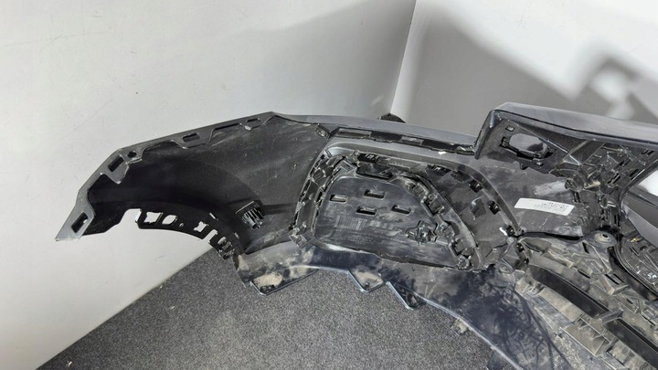 фото №9, Audi q8 sq8 4m8 рестайлинг s line 4m8 бампер перед переднее + решётка радиатора полный хороший