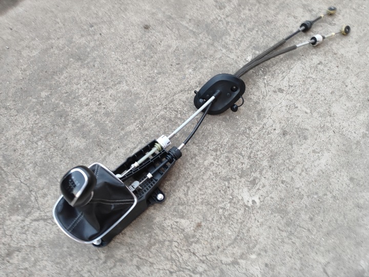 фото №12, Opel astra k v 1.4 turbo домкрат тросы изменения кпп / коробка передач 55489542 5548623200