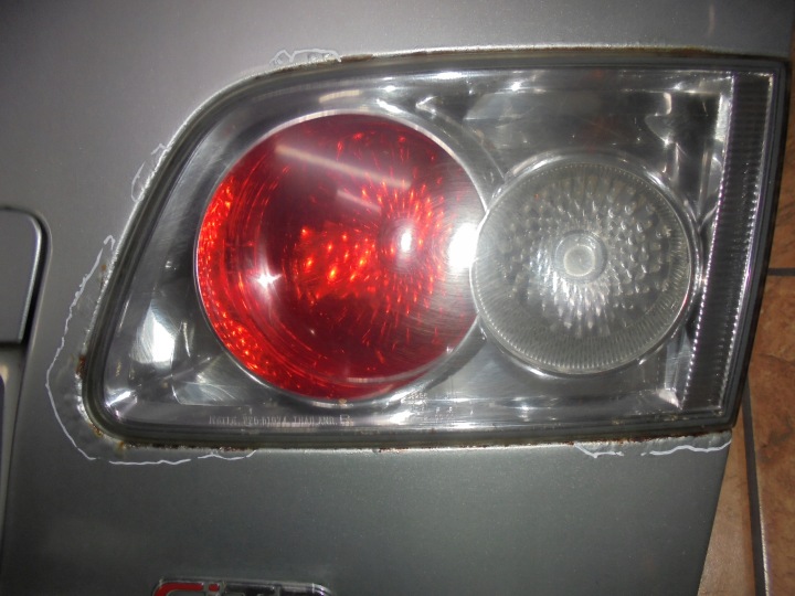 фото №8, Mazda 6 03 2.0 citd кришка багажника