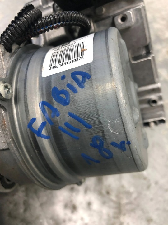 фото №8, Підсилювач колонка skoda fabia iii 6c1909144ak 6c1423510ce