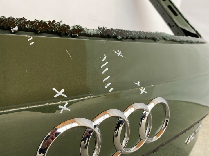 фото №13, Audi a4 b9 рестайлінг 19r- кришка багажника зад