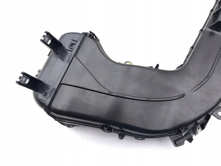 фото №6, Porsche taycan 9j1 2021 канал повітропровід 9ja819701