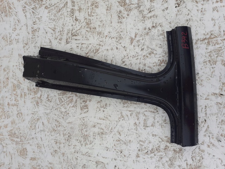 фото №1, Обшивка порог стойка левая audi a4 b9 8w 8w5
