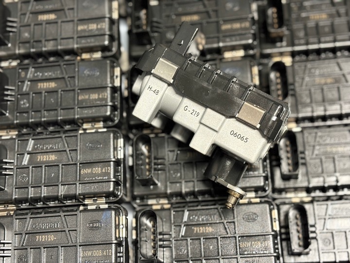 фото №10, Оригінал hella garrett turbo регулятор блок керування турбіни g-219, 6nw008412