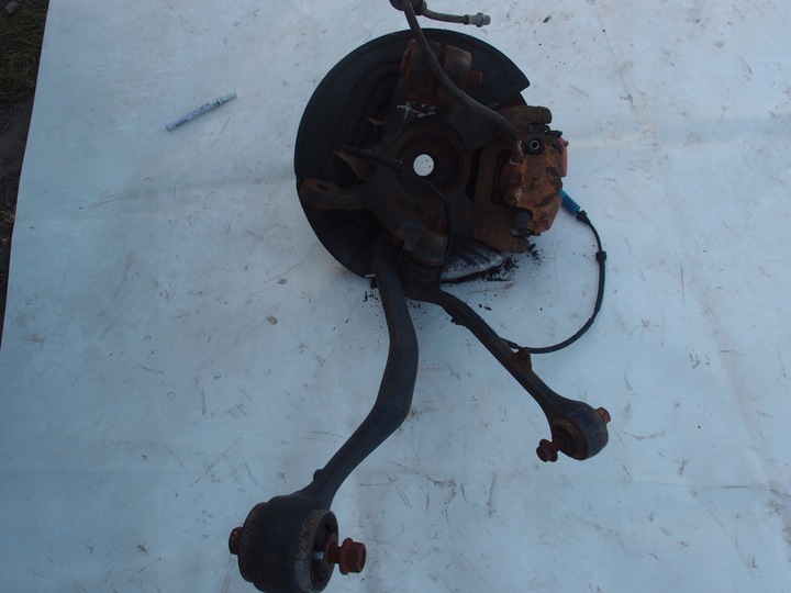 фото №9, Поворотный кулак ступица диск правые перед bmw x3 e83