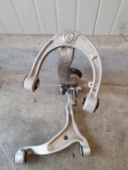 фото №5, Mercedes gls gle 167 x167 amg поворотна опора важіль ступиця лівий перед 1673301300