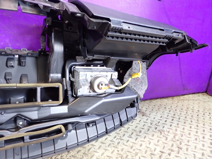 фото №6, Lancer viii 07- панель роздавальна капот консоль