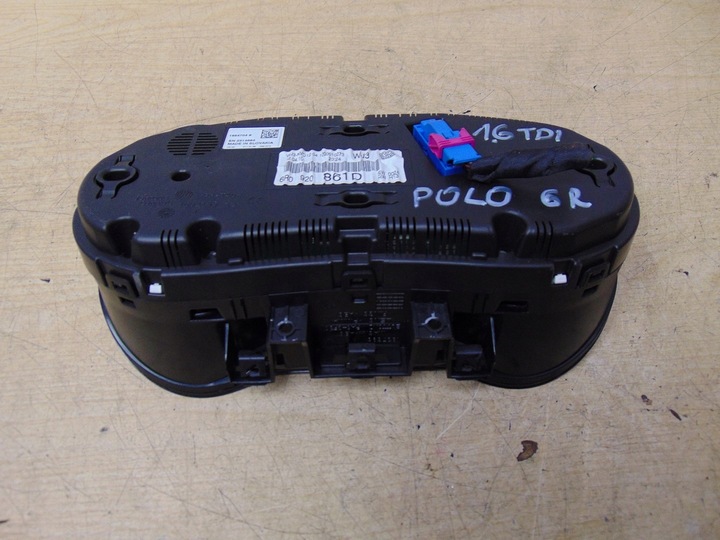 фото №7, Спидометр манометр vw polo v 6r 1.6 tdi 6r0920861d