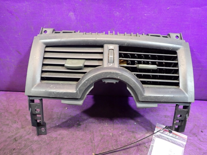 фото №1, Renault megane ii 02-06 решётки воздуховод средние a1007021