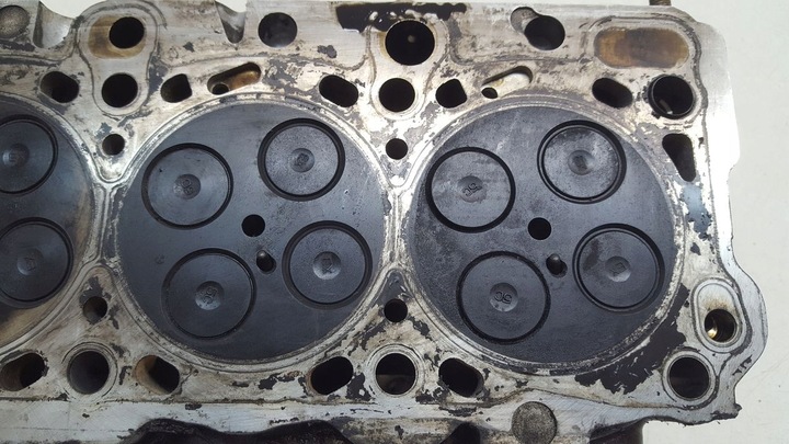 фото №13, Головка двигателя mazda 5 2,0 citd