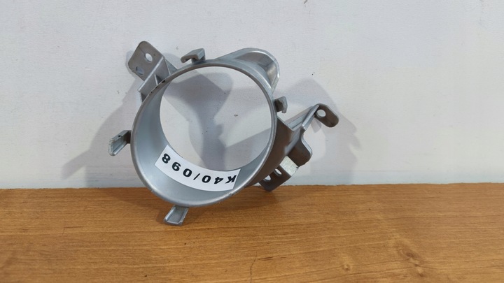 фото №1, Mazda iii 3 ліва рамка галоген решітка бампера